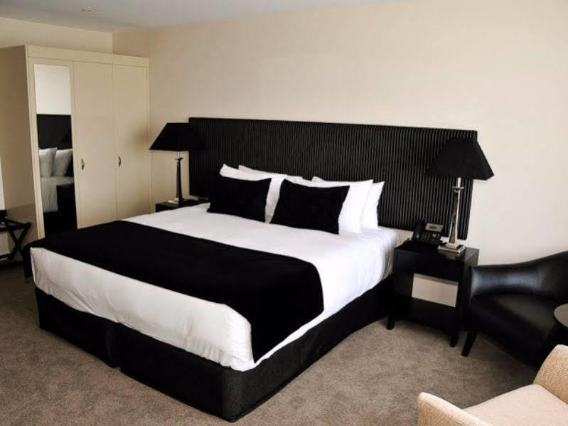 Hackthorne Gardens Luxury Accommodation Christchurch Bagian luar foto